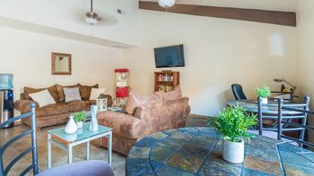 Rio Vista clubhouse with business center and nice lounging area
